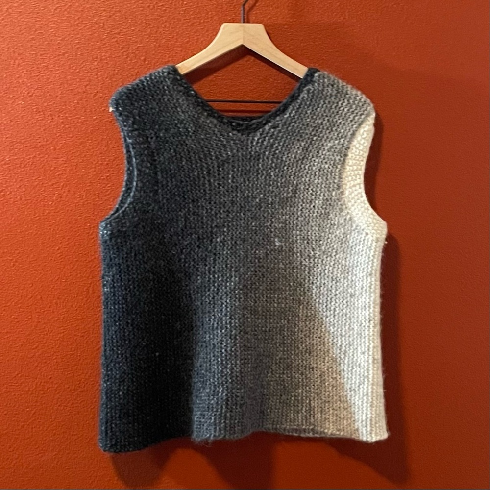 Vintage Unbranded Women’s Handmade Knitted‎ Grayscale Ombré Open Weave Vest